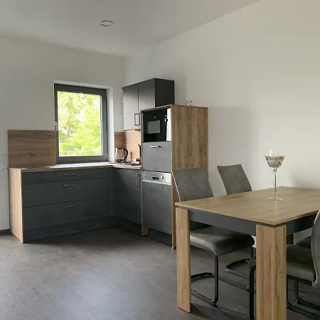 Neueroffnung: Komfortables 42qm Nahe Legoland Apartman